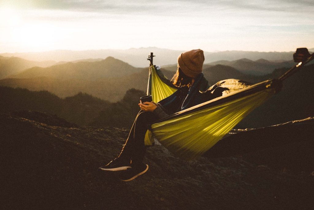 How to make a camping hammock
