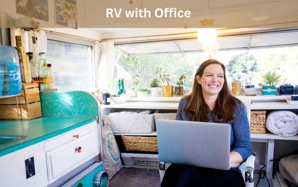 rv with office